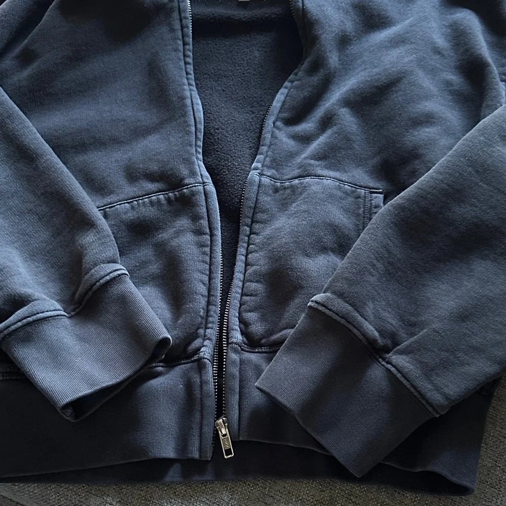 MATE the Label Organic Fleece Zip Cropped Hoodie - Picture 6 of 12